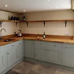 Rural Getaway With A View - Old Spout Barn * سيدبرغ