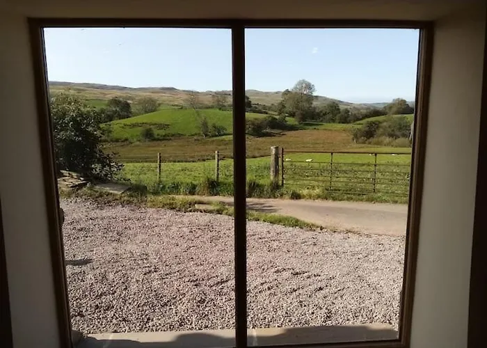 Rural Getaway With A View - Old Spout Barn Ferienhaus Sedbergh